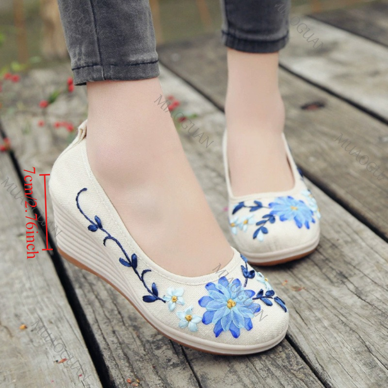 Chaussures compensées brodées  - Ethnic And Fashion avis et prix